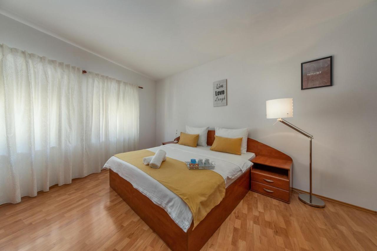 Appartement Tia à Rijeka Extérieur photo