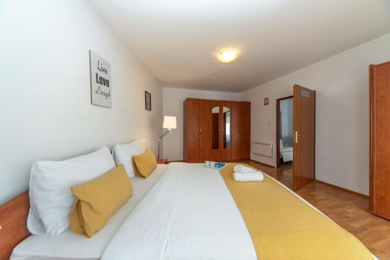 Appartement Tia à Rijeka Extérieur photo